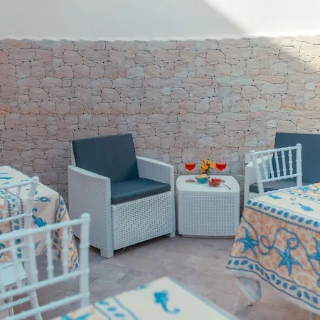 Dionisio House *