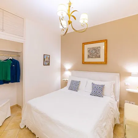 Dionisio House Apartamento *